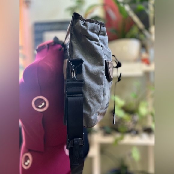 Timbuk2 Custom Prospect Laptop/ Messenger bag Like New waxed canvas - Picture 7 of 8